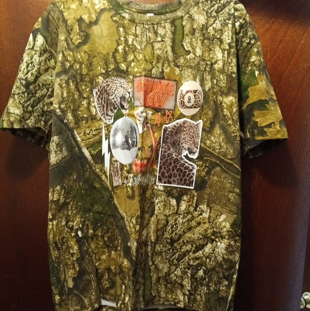 Code Five Men's XL Realtree Camo Coyote Ugly T Shirt NWOT
